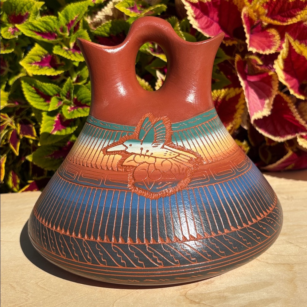 Navajo Etchware Wedding Vase By Native American Artist Cecelia Benally